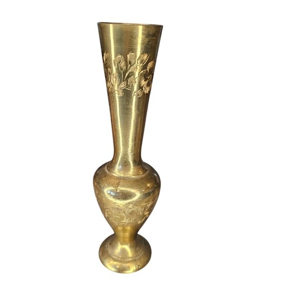 Vintage Brass Bud Vase Etched‎ Flowers India 8 Inches Patina Gold Metal Decor - Picture 5 of 10